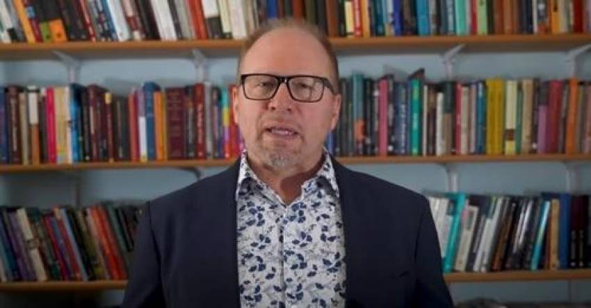 Biserica Nazarinenilor a exclus un teolog din cauza promovării LGBT