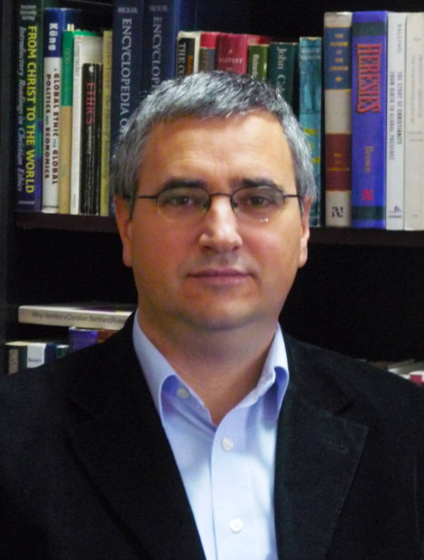 UPDATE: Apel la rugăciune pentru Corneliu Constantineanu! Este intubat și sedat, iar oxigenul din sânge este în scădere...