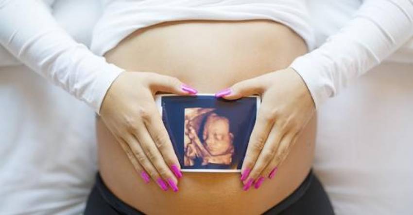 Comunicat de presă ◉ Accesul gratuit la întreruperea sarcinii este contrar intereselor femeii, dar și ale societății