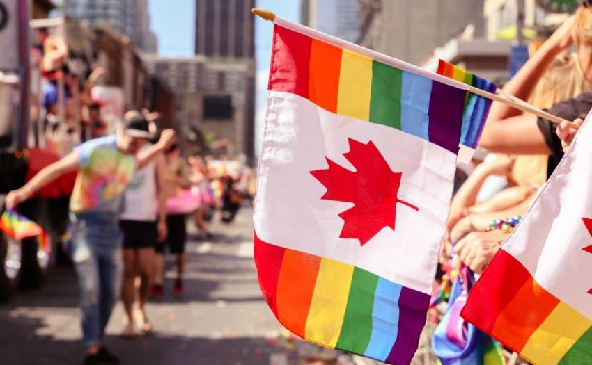 Guvernul canadian extinde luna „mândriei” homosexualilor la un sezon întreg...