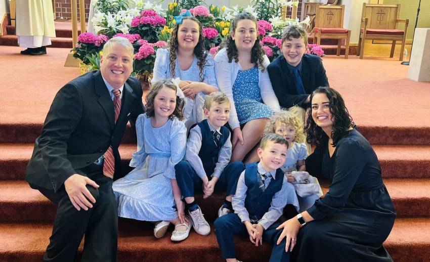 Victorie pentru creștinii din SUA: Activistul pro-viață Mark Houck, tată a șapte copii, a fost găsit nevinovat...