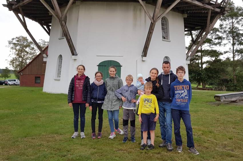 Camelia și Petre Furdui ◉ Familia noastră pe scurt, până la momentul răpirii celor 7 copii