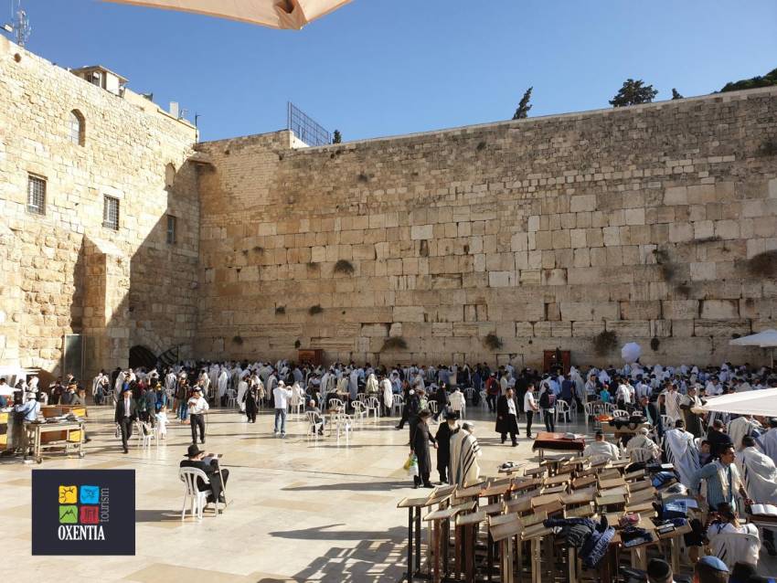 ✈️ Zidul Plângerii, loc încărcat de istorie, loc sfânt pentru poporul evreu | Oxentia Tourism