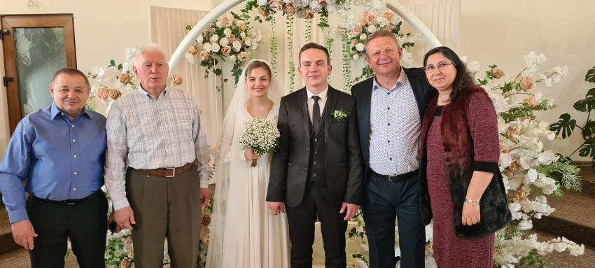 Robert Tujan ◉ Am fost onorat ca împreună cu unul din pastorii bisericii din Mariupol să participăm la eveniment!