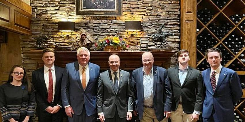 Vizita ambasadorului Andrei Muraru în comunitățile evanghelice și ortodoxe de români din statul Texas