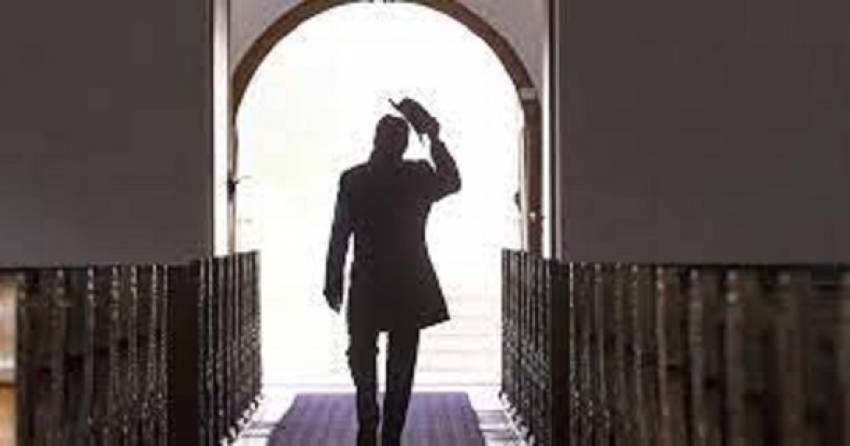 Nelu Filip ◉ De ce se lasă oamenii de biserică?