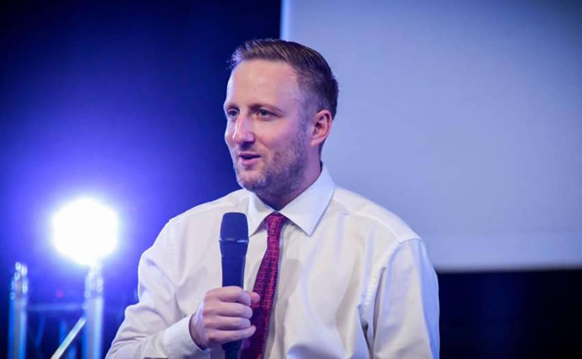 Tony Berbece ◉ De ce am plătit 150 în loc de 2 lei…