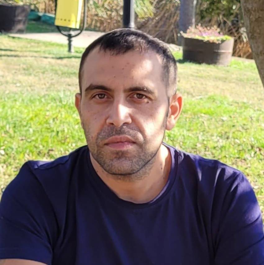 Sali Sabri ◉  Bucurați-vă! Suntem liberi, deocamdată!