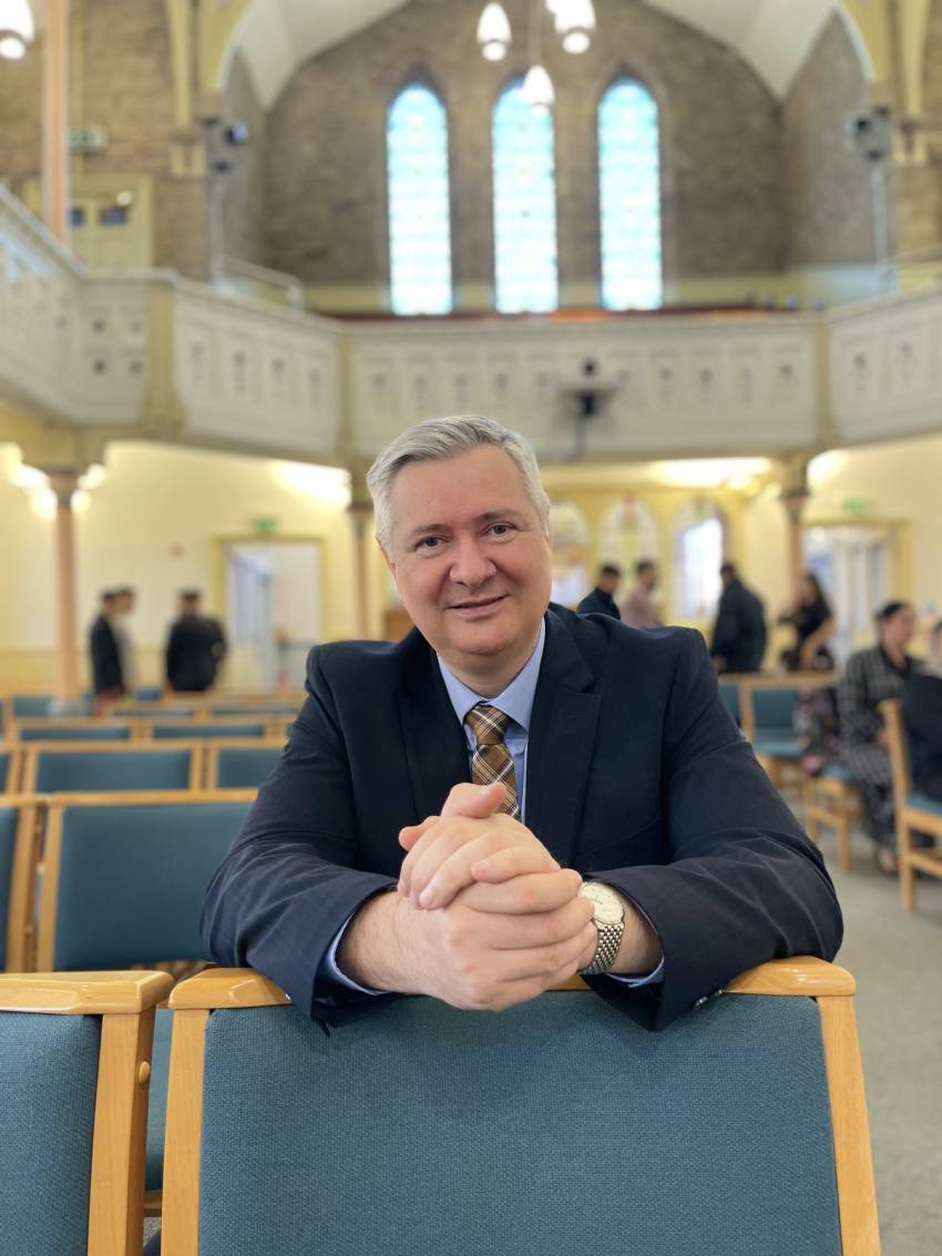 Florin Ianovici ◉ În mâinile lui Dumnezeu