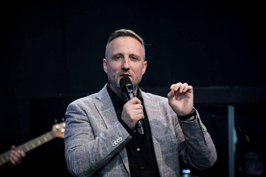 Tony Berbece ◉ De unde vine vrajba dintre copii și părinți…