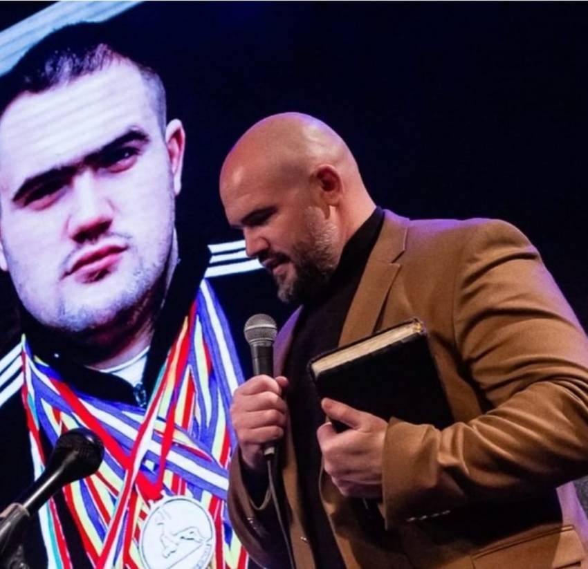 Ghiţă Ignat ◉ 40 de ani...