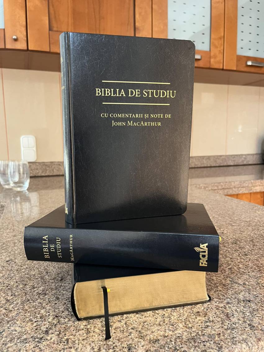 Noutate editorială: 