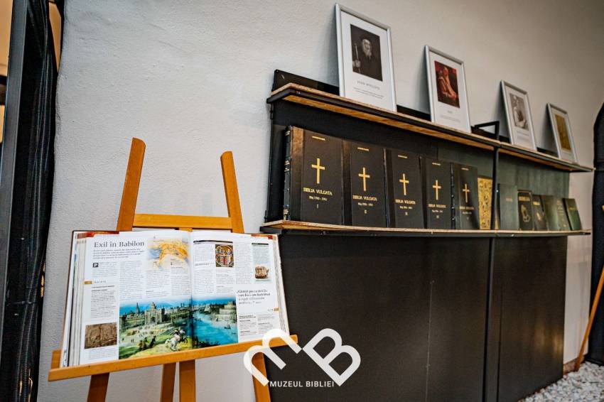 Expoziția Muzeul Bibliei se va prelungi cu încă o săptămână!
