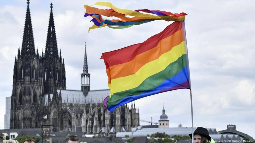 6 motive pentru care este război civil teologic între Papa de la Roma și episcopii catolici din Germania