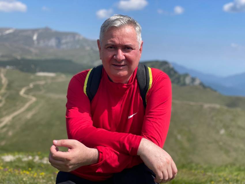 Florin Ianovici ◉ Va fi Alfa și Omega