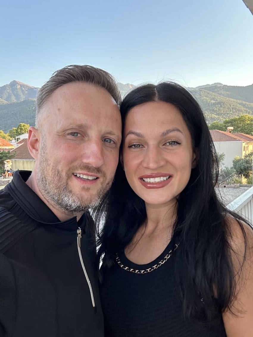 Tony Berbece ◉ Viața e prea scurtă…