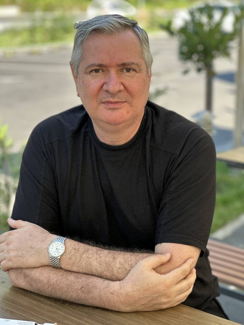 Florin Ianovici ◉ Greșelile frâng, dar nu totul