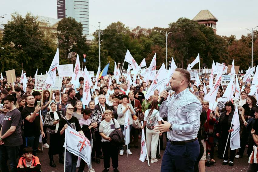 Tony Berbece ◉ O mișcare “periculoasă”