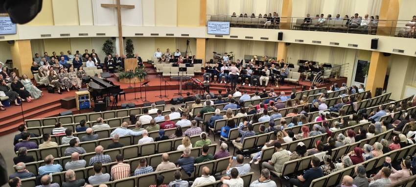 Nelu Filip ◉ CONFERINȚA AREA - SESIUNE PLENARĂ LA BISERICA PENTICOSTALĂ SPERANȚA DIN ORADEA