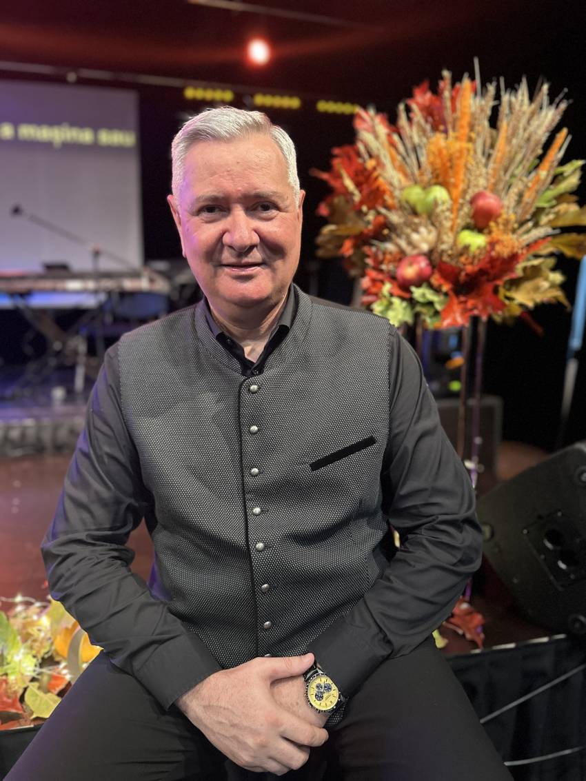 Florin Ianovici ◉ Încolțit, dar nu deznădăjduit