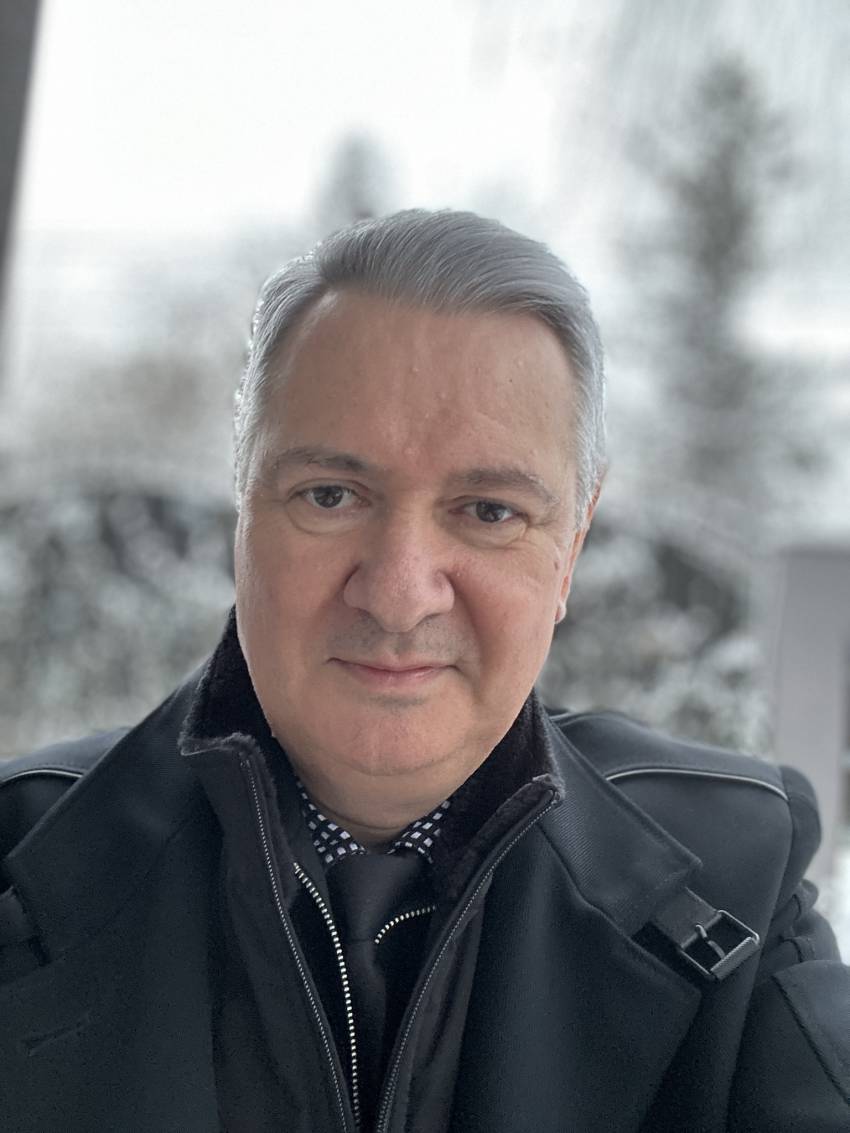 Florin Ianovici ◉ Dumnezeu, doar Dumnezeu