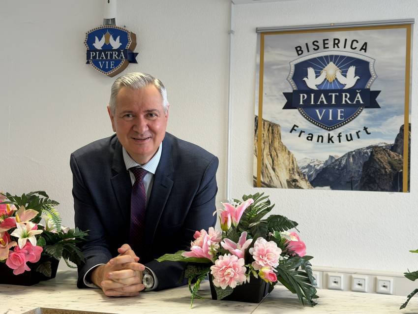 Florin Ianovici ◉ Am citit Cartea