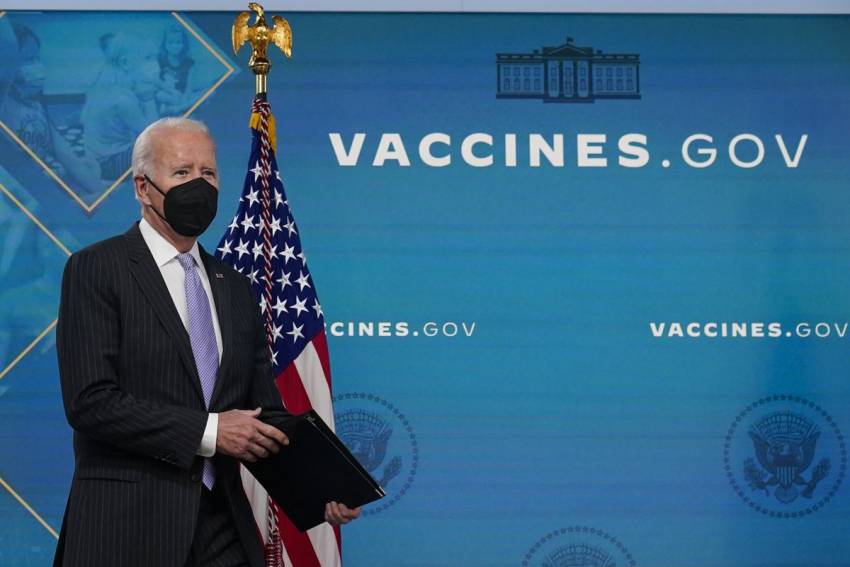 Peter Costea ◉ Domnul Biden pierde bătălia vaccinărilor. Din nou!
