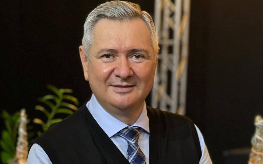 Florin Ianovici ◉ Certificat de maturitate spirituală