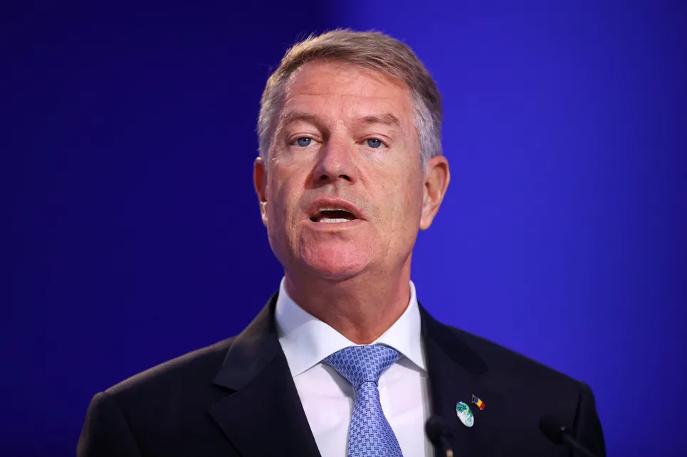 Peter Costea ◉ Dacă noi îl numim pe Iohannis „fanaticul de la Cotroceni” ajungem la închisoare?
