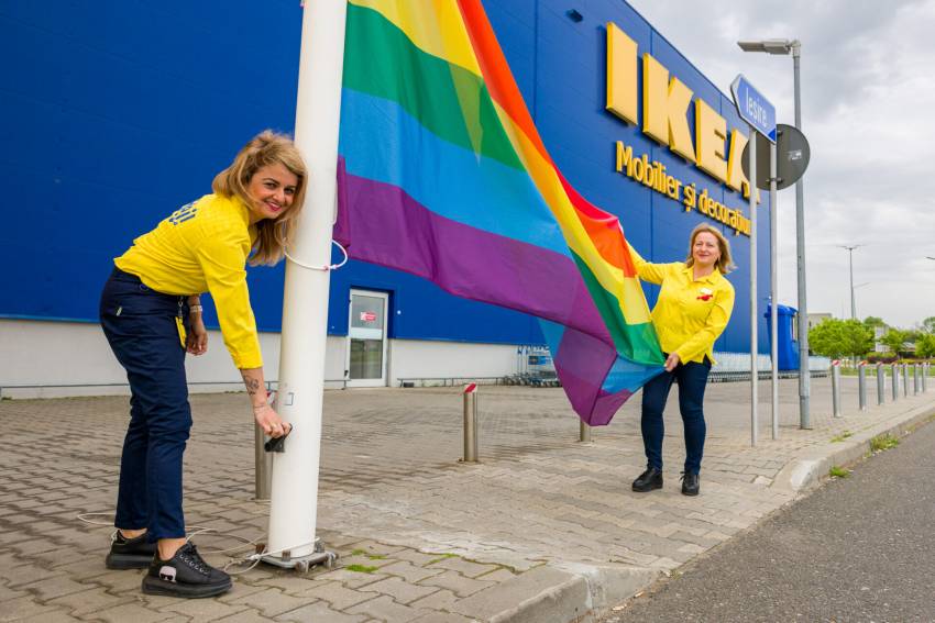 IKEA anunță că va ridica steagul LGBT în fața tuturor magazinelor din România