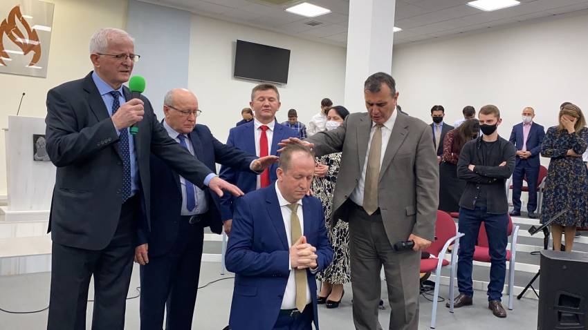 Ordinare de pastor la Biserica Muntele Sionului Arganda del Rey