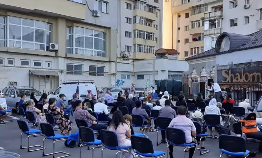 Aniversare 4 ani & Sărbătoarea Mulțumirii la Biserica Shalom Vaslui