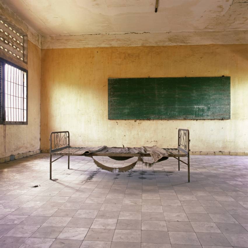 Florin Ianovici ◉ Genocidul social