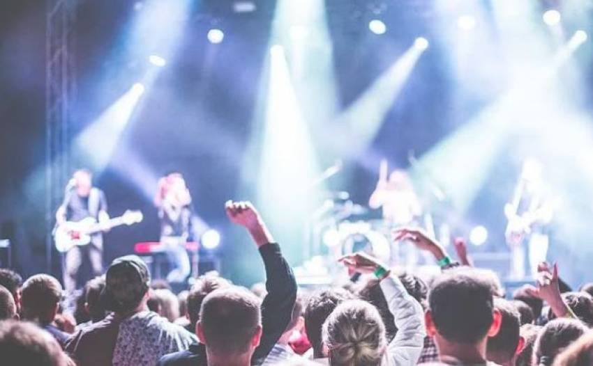 Eugen Porcilescu ◉ Heartbeats Festival 2022, o pată pe worshipul evanghelic românesc