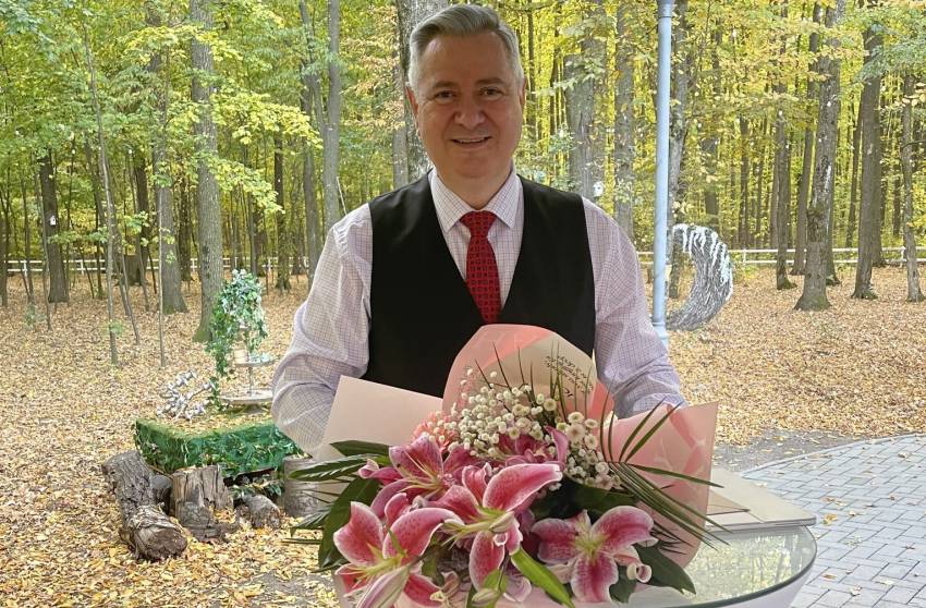 Florin Ianovici ◉ Așteptarea celor neprihăniți este doar bucurie