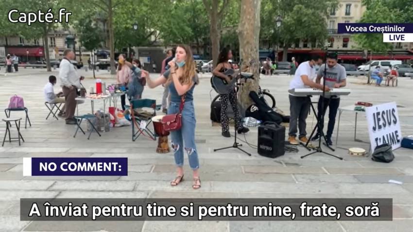 ROMÂNCA SARAH ABUTNĂRIȚI PREDICĂ DIN NOU EVANGHELIA PE STRĂZILE PARIZIENE