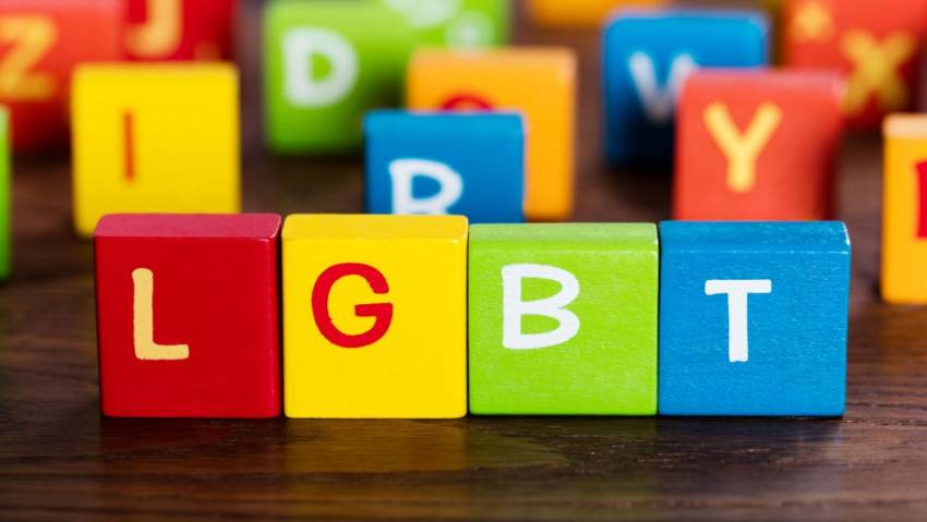 Lecții despre tratemente de oprire a pubertății pentru copiii de 8 ani? Proiect de lege: Educația sexuală de la grădiniță