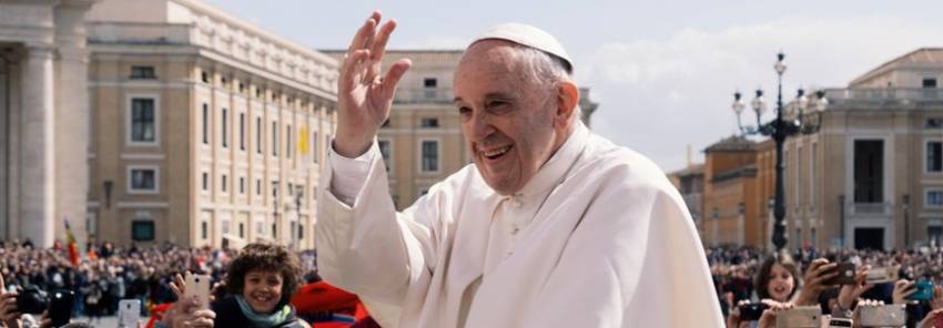 Papa Francisc a numit prima femeie în funcția de subsecretar al Sinodului Episcopal, din istoria Bisericii Catolice