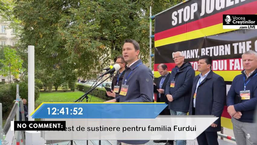Robert Sighiartău ◉  Mesaj de susținere pentru familia Furdui la Protestul de la ambasada Germaniei din Viena