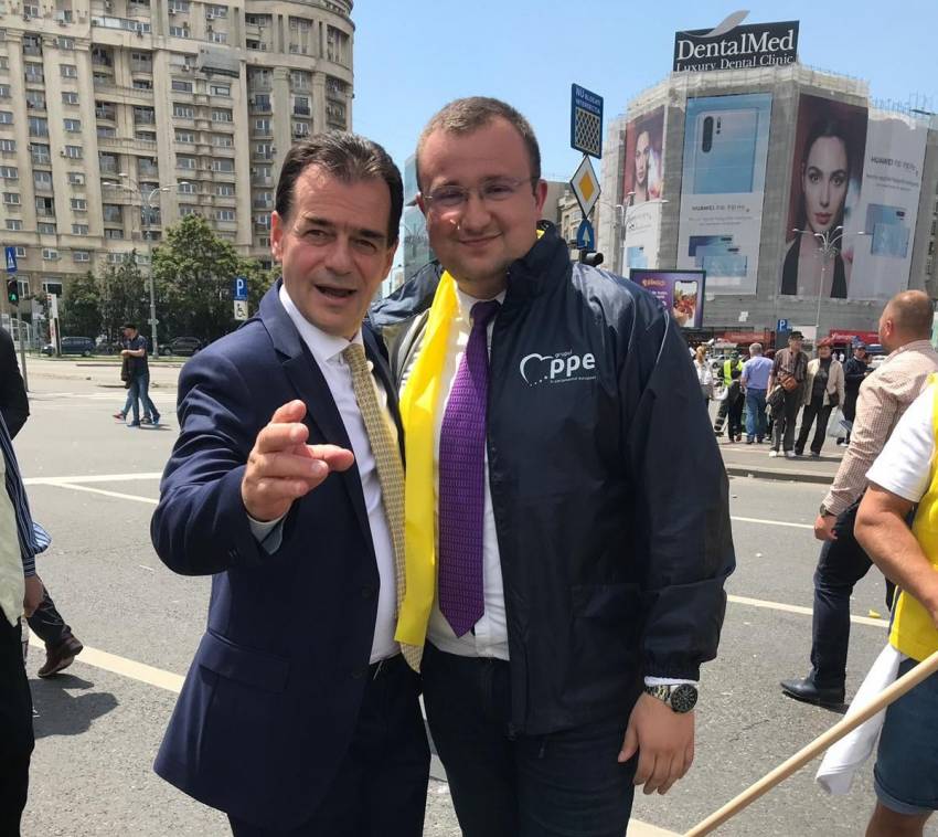 Turnul Sfatului.ro: Noul consilier județean al Sibiului își începe mandatul cu citate din profeți...