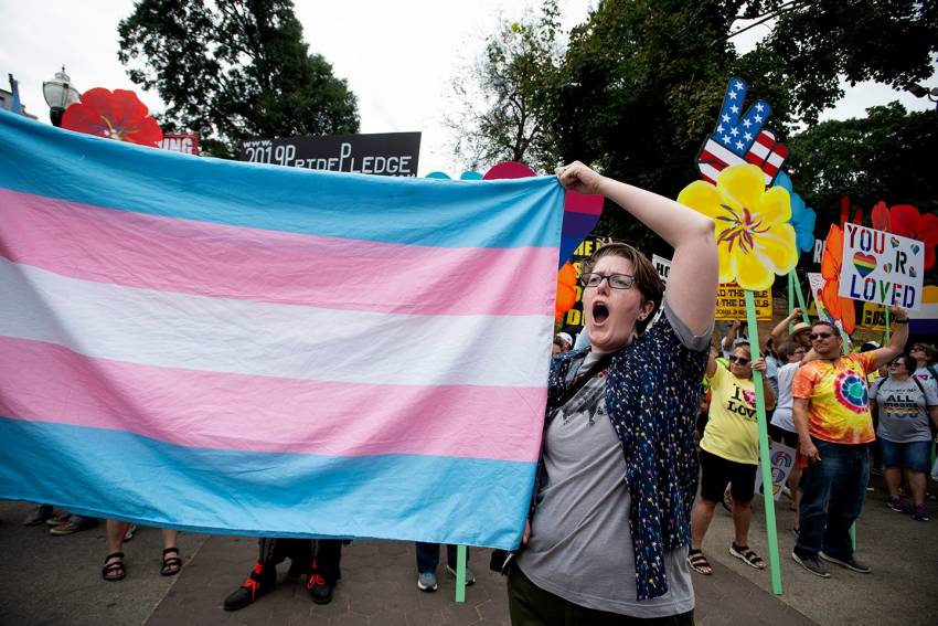 Decizie inedită. Școlile care vor implementa toalete pentru elevii transgender